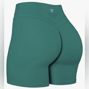 TomTiger Green Yoga Shorts
